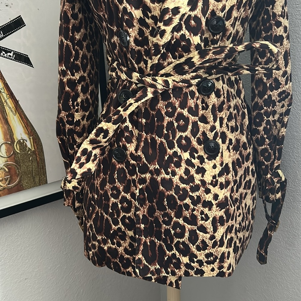 Vertigo Paris Leopard Print Jacket - Picture 6 of 8